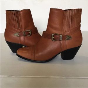 Woman’s Dingo Biker And Cowboys ankle boots